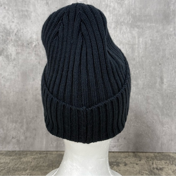 NEW Tommy Hilfiger Navy Blue Ribbed Beanie - Picture 3 of 6